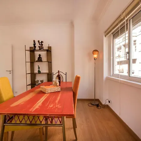 Apartment Art And Design In