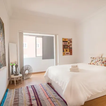 Art And Design In Apartment Lisbon